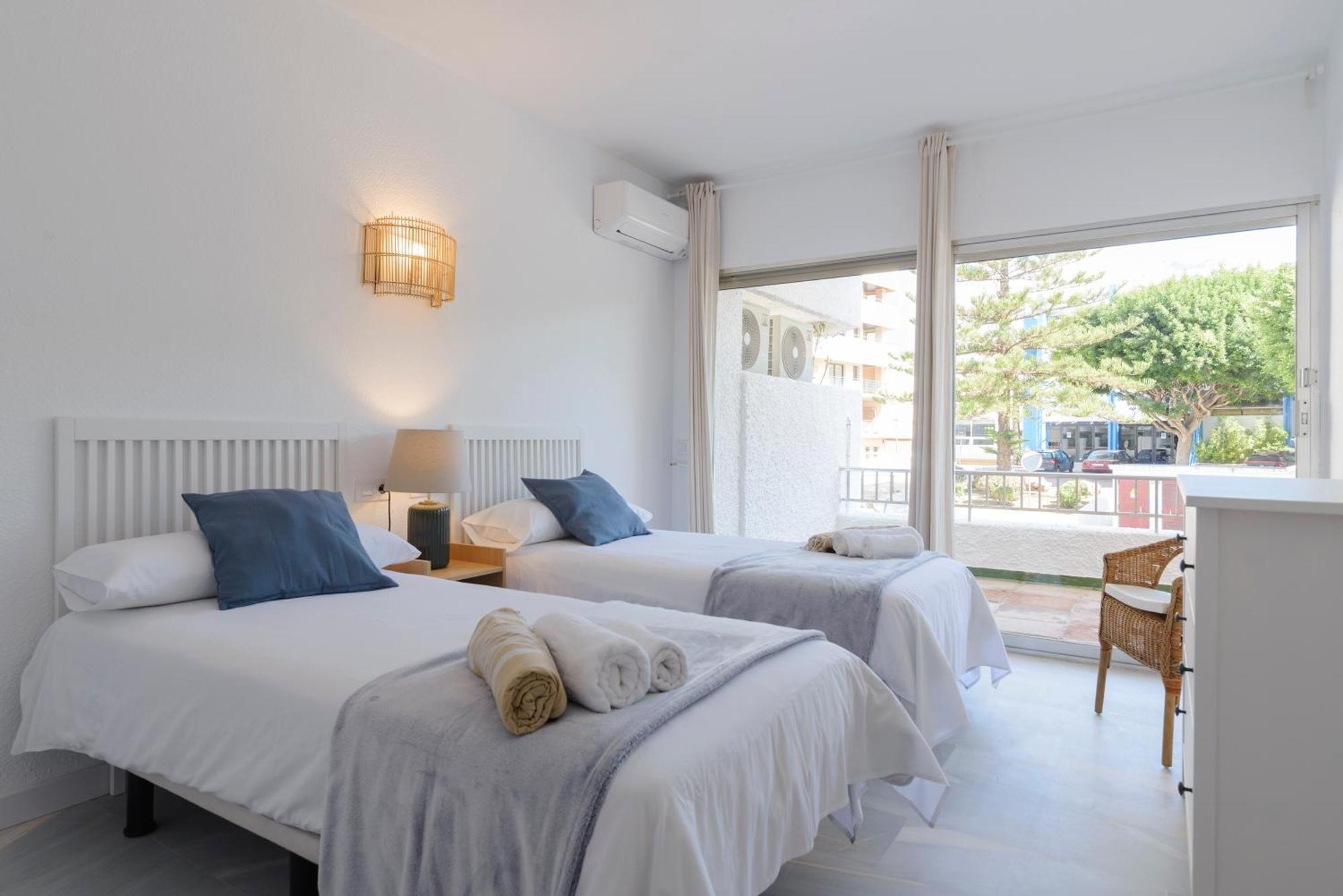 Jardines Del Mar Apartments 马尔韦利亚 外观 照片